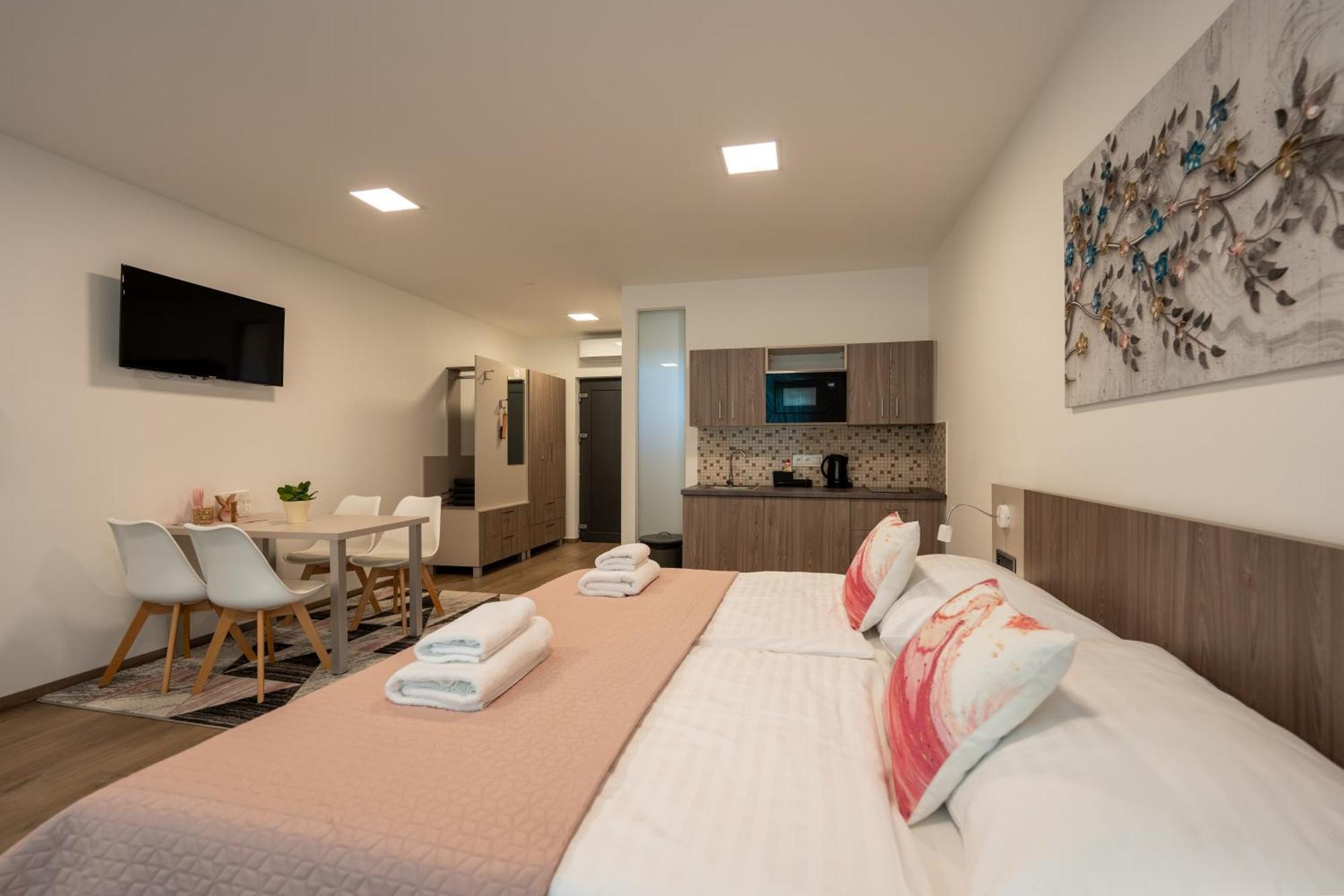 Hospudka Na Halde Hotel Borsice ภายนอก รูปภาพ